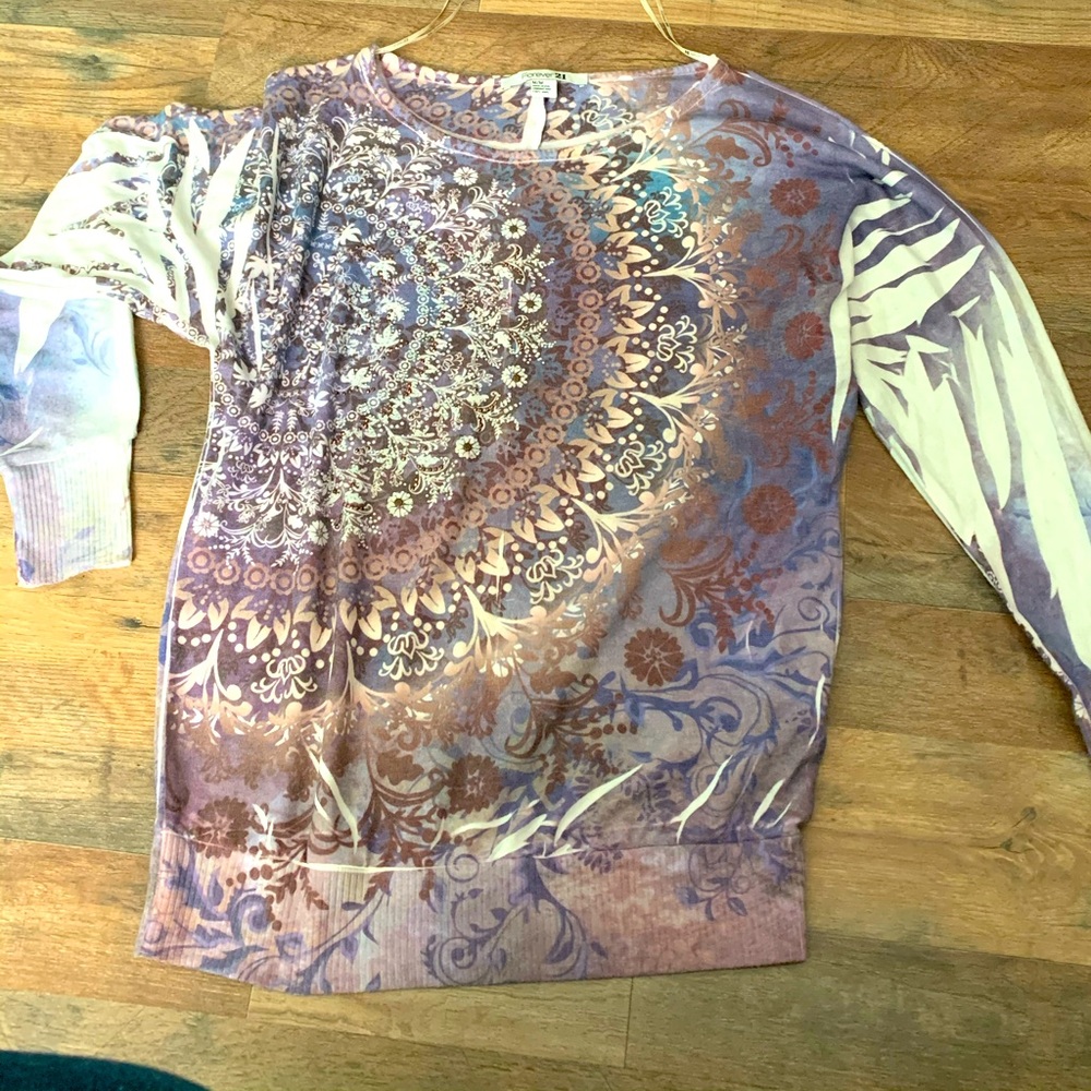 Ladies Forever 21 medium top